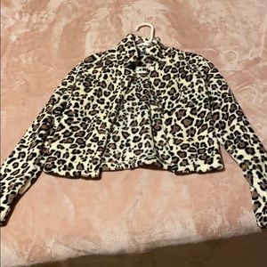 Cheetah fuzzy jacket